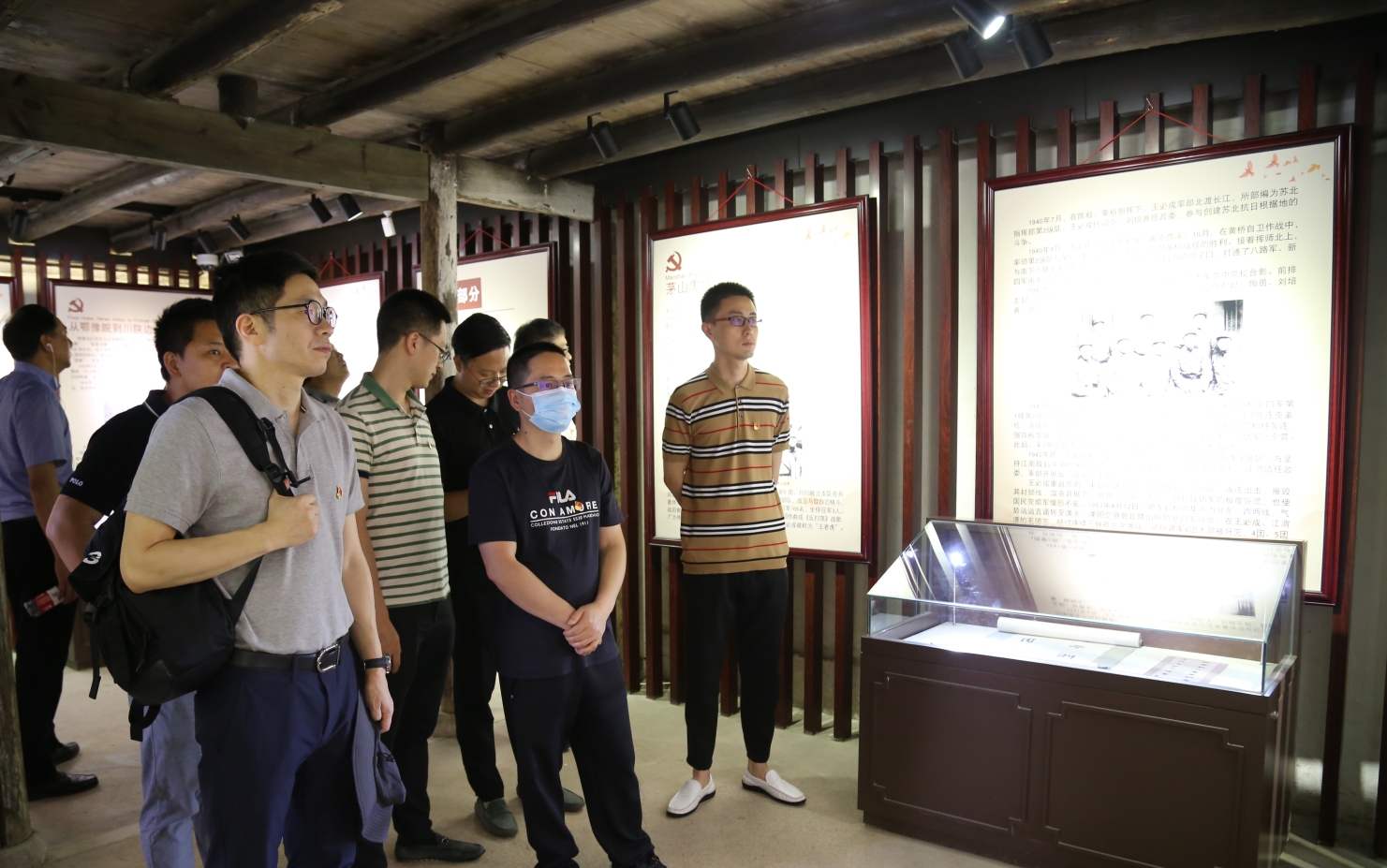 “學(xué)習(xí)百年黨史 汲取奮進(jìn)力量” 冶金物資組織黨員赴新四軍蘇浙軍區(qū)革命紀(jì)念館參觀學(xué)習(xí)